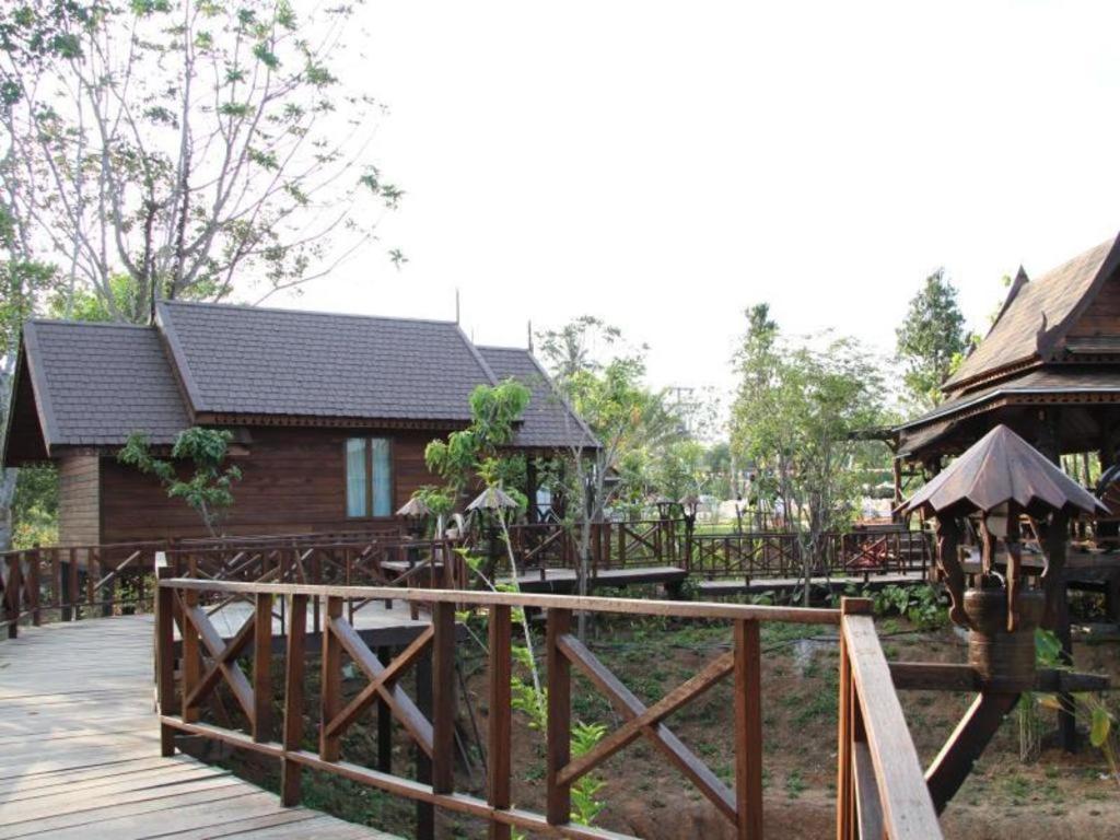 Burilamplai Resort Thung Yai Buitenkant foto
