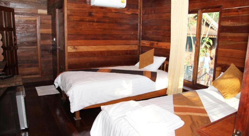 Burilamplai Resort Thung Yai Buitenkant foto