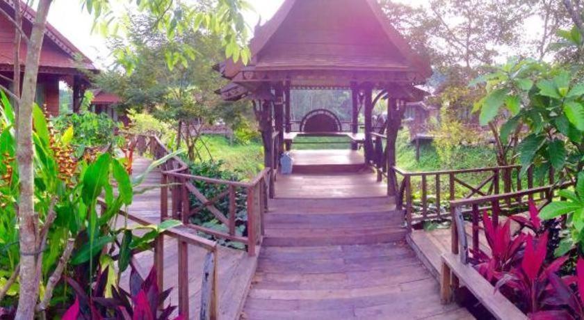 Burilamplai Resort Thung Yai Buitenkant foto