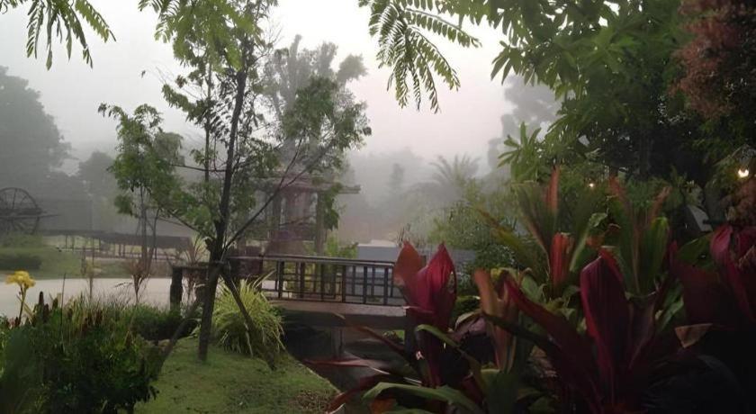 Burilamplai Resort Thung Yai Buitenkant foto