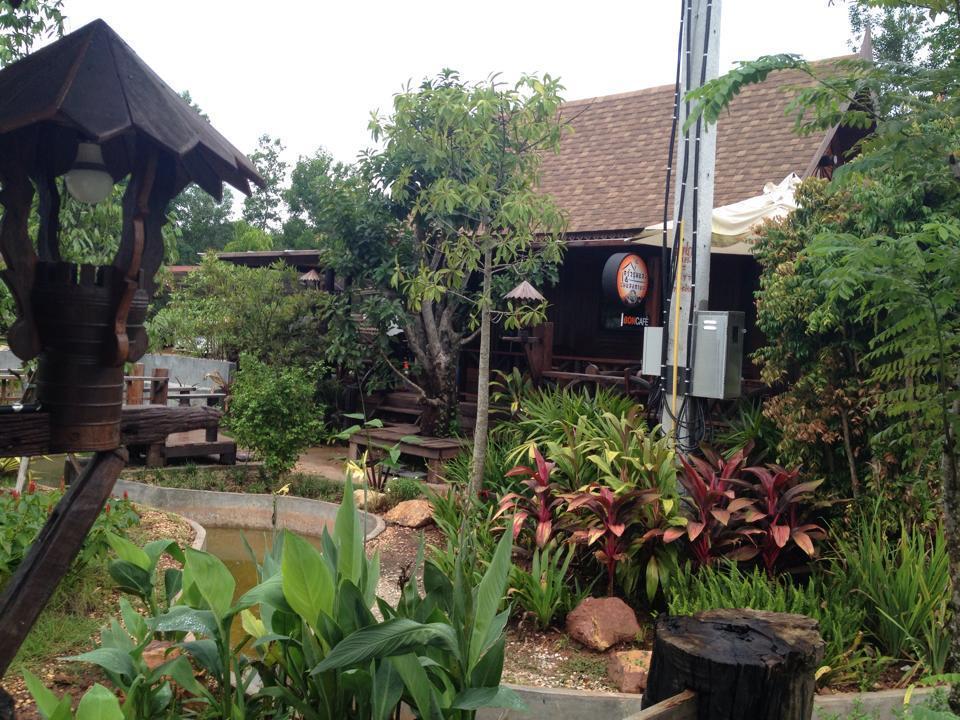 Burilamplai Resort Thung Yai Buitenkant foto