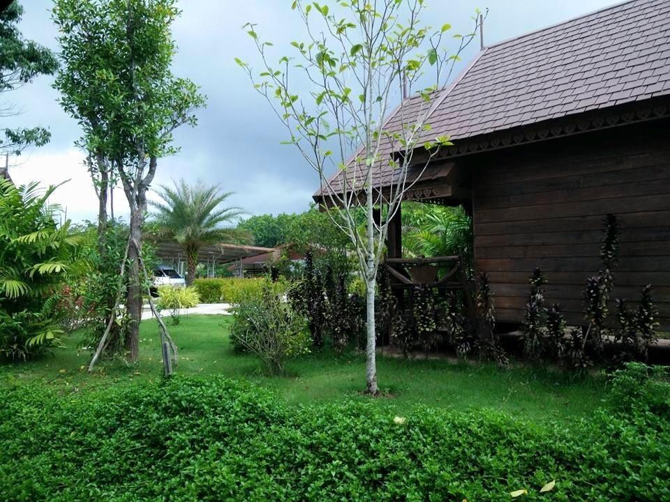 Burilamplai Resort Thung Yai Buitenkant foto